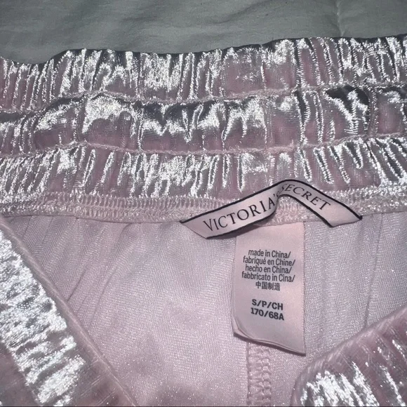 Victoria Secrets Velvet PJ Joggers - Picture 3 of 6